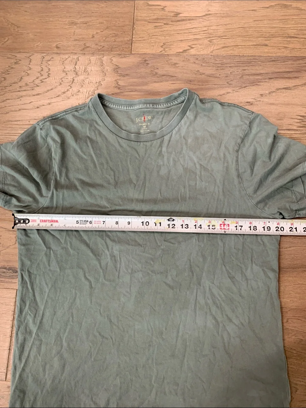 J. Crew Short-Sleeve Broken-In Tee Classic Fit Size Medium